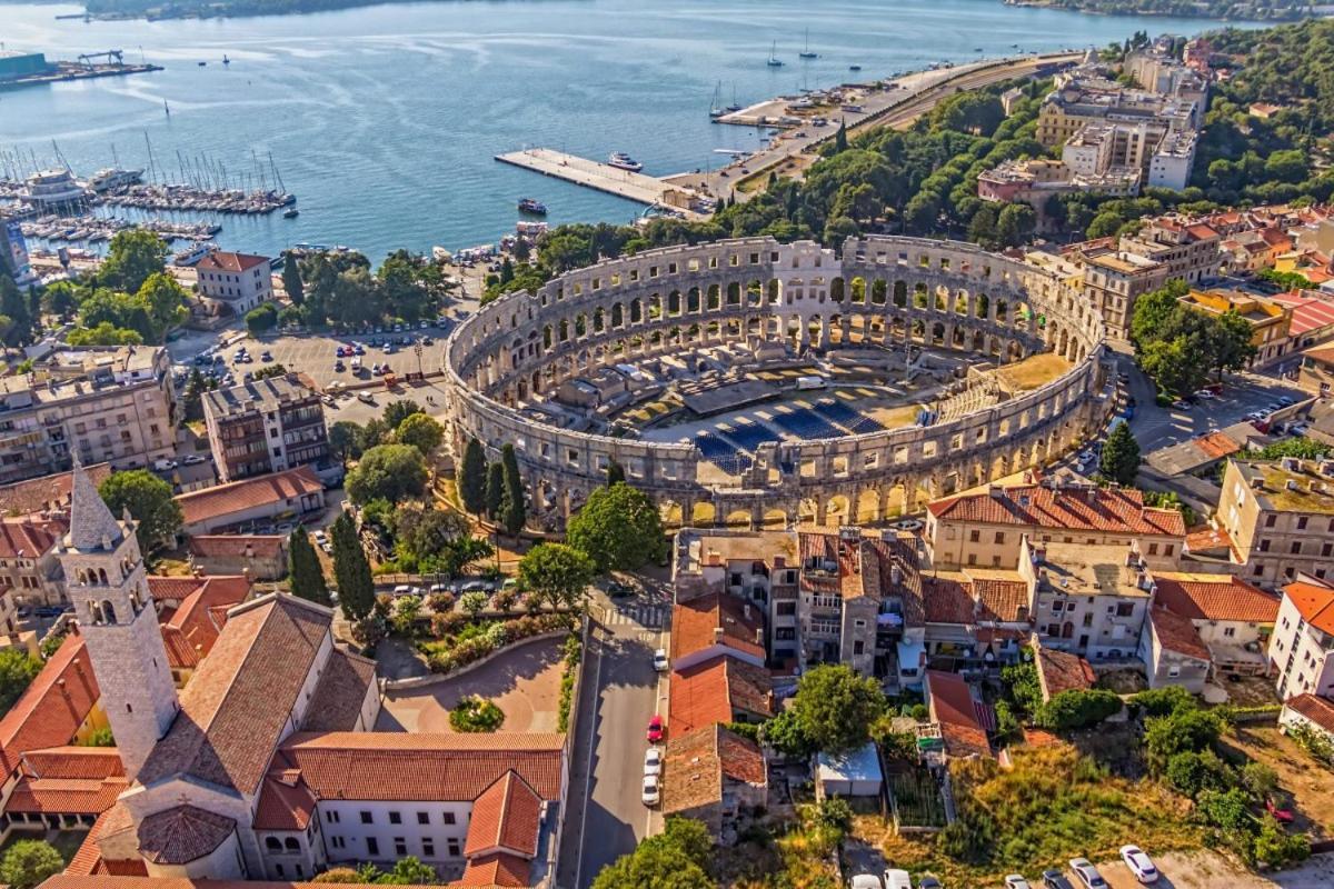 Ane In Pula - Istrien Otel Dış mekan fotoğraf